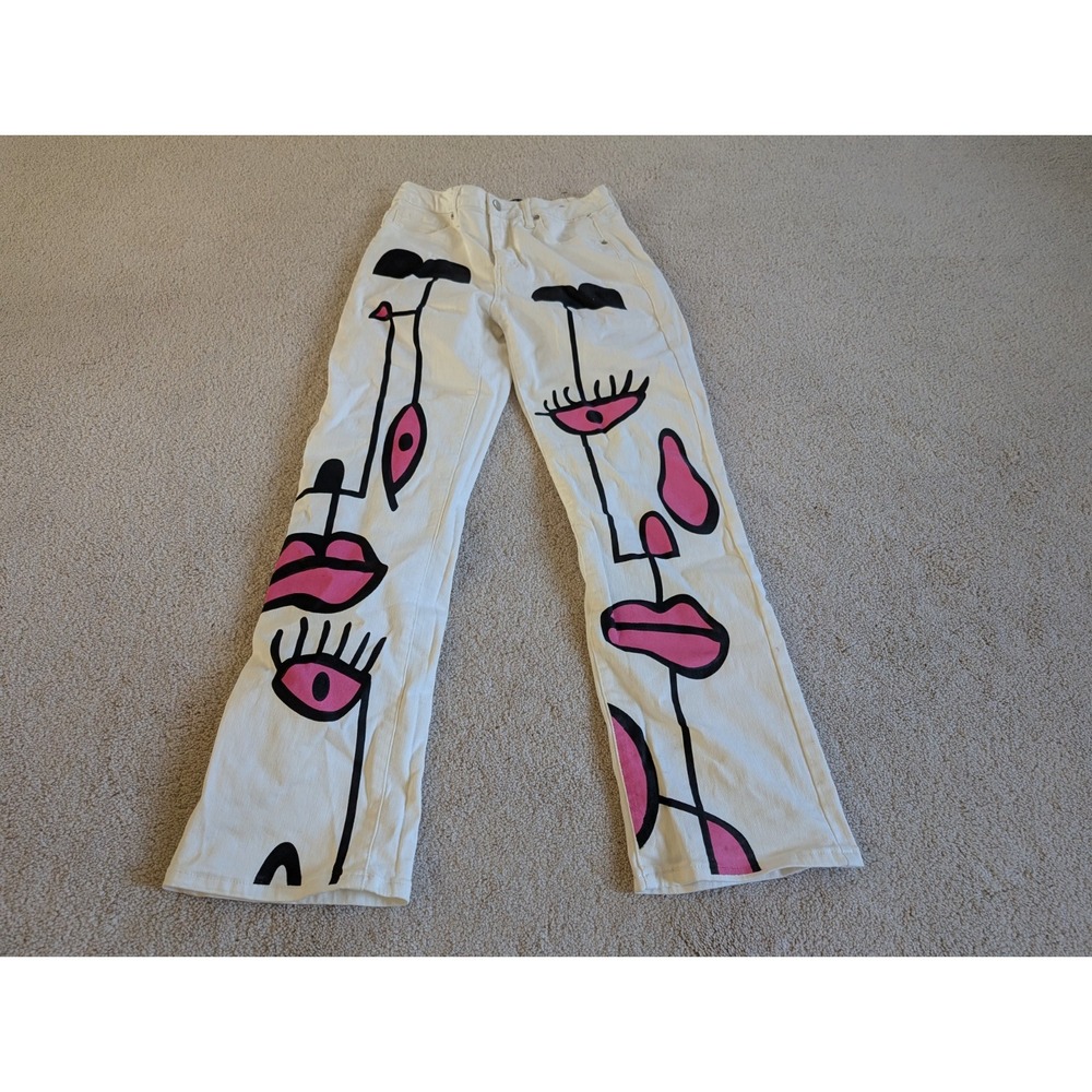 Womens Akira Avant Guard Faces Picasso Pants Size 11 W29 White Art Print